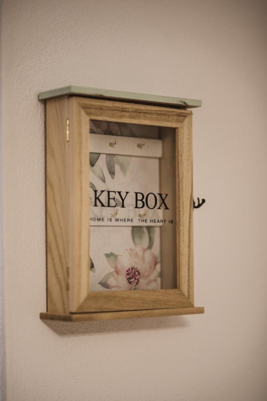 Apartament Glam Rose&white Downtown *